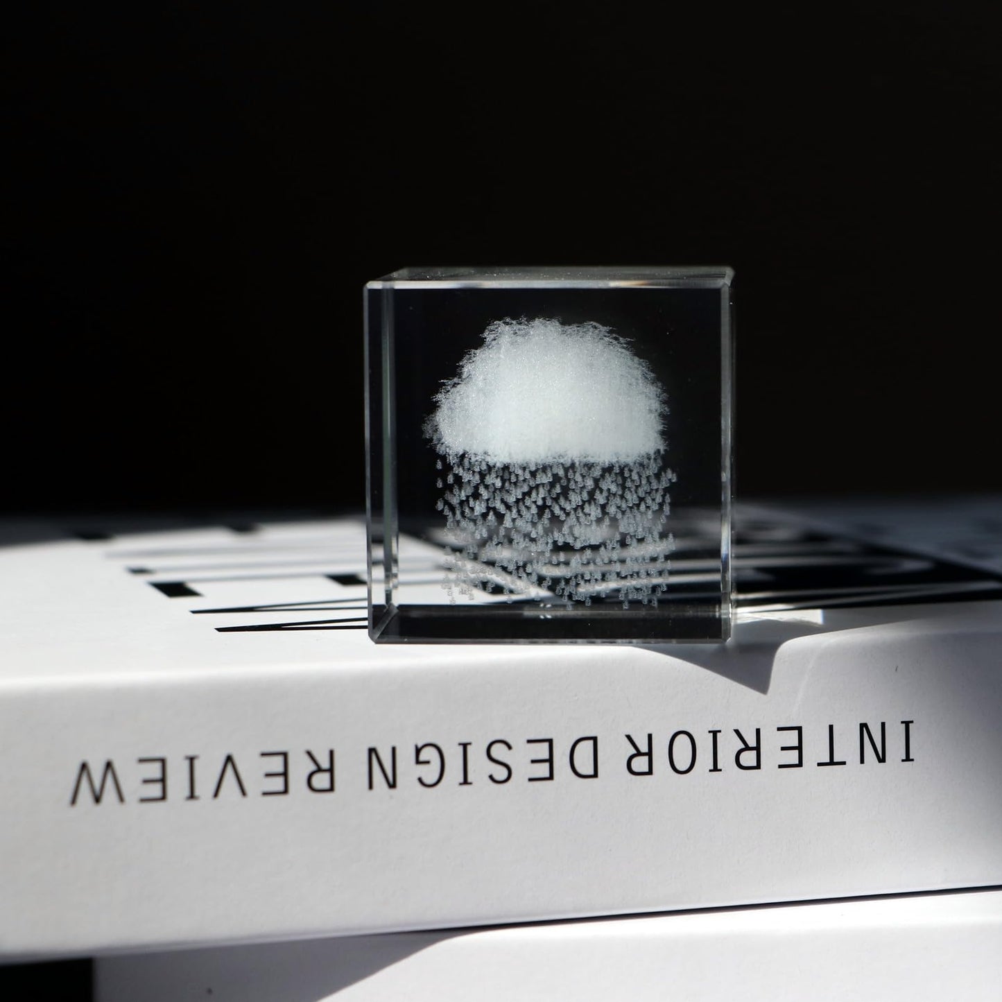 K9 Glass 3D Cloud Paperweight Cube Crystal Art of Ornaments Engraving for Home Feng Shui Decoration Rain Cloud 2