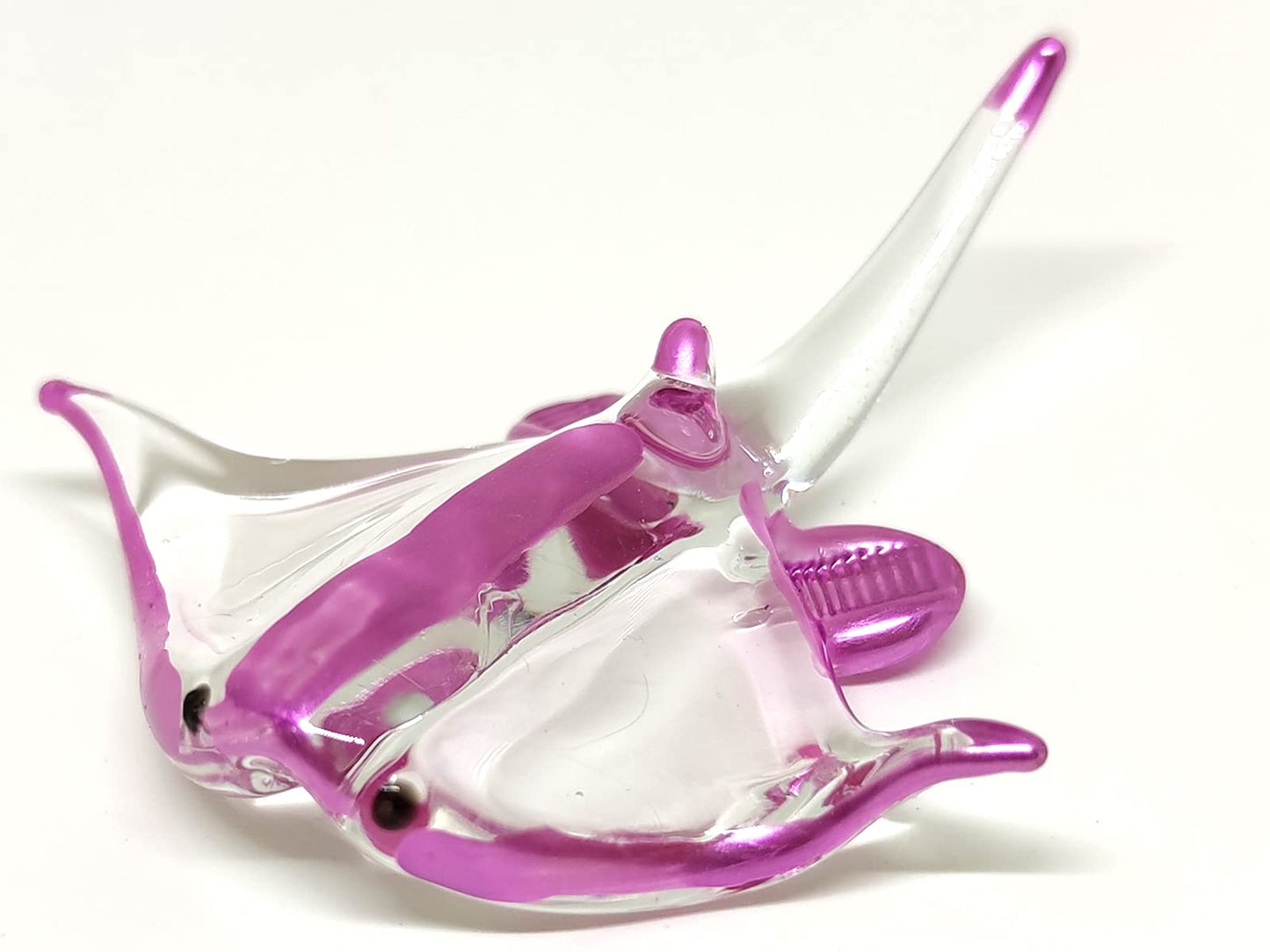 Sansukjai Manta Ray Figurine Handmade Glass – Tiny Blown Glass Animal – Miniature Collectible Sculpture – Unique Ocean Décor Gift (Clear Purple)