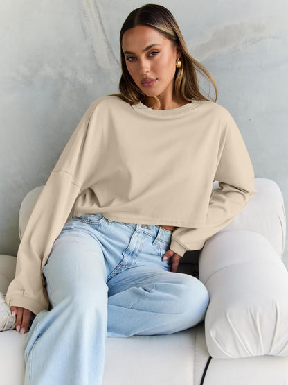 Trendy Queen Cropped Sweatshirts for Women Oversized Crewneck Sweaters Long Sleeve Tops Fall Winter Clothes 2025