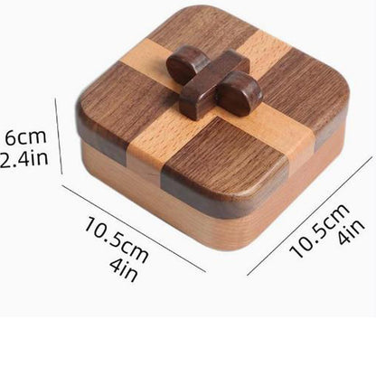 YANQINQIN Wooden Jewelry Box-Keepsake Organizer for Rings, Necklaces,Keys,Treasures for Weddings,Engagements,Anniversaries for Women Men (B)