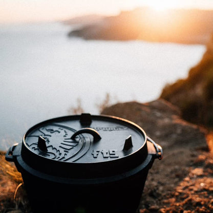 Petromax ft9-Dutch Oven - Black - Flat Base