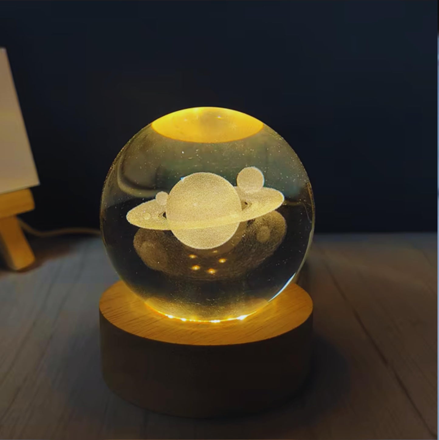 3D Star Crystal Ball Night Light,Star Figurine Lamp,Decorative Glass Sphere Ball Paperweight Crystal Sea Animal Decorations for Home (Star)