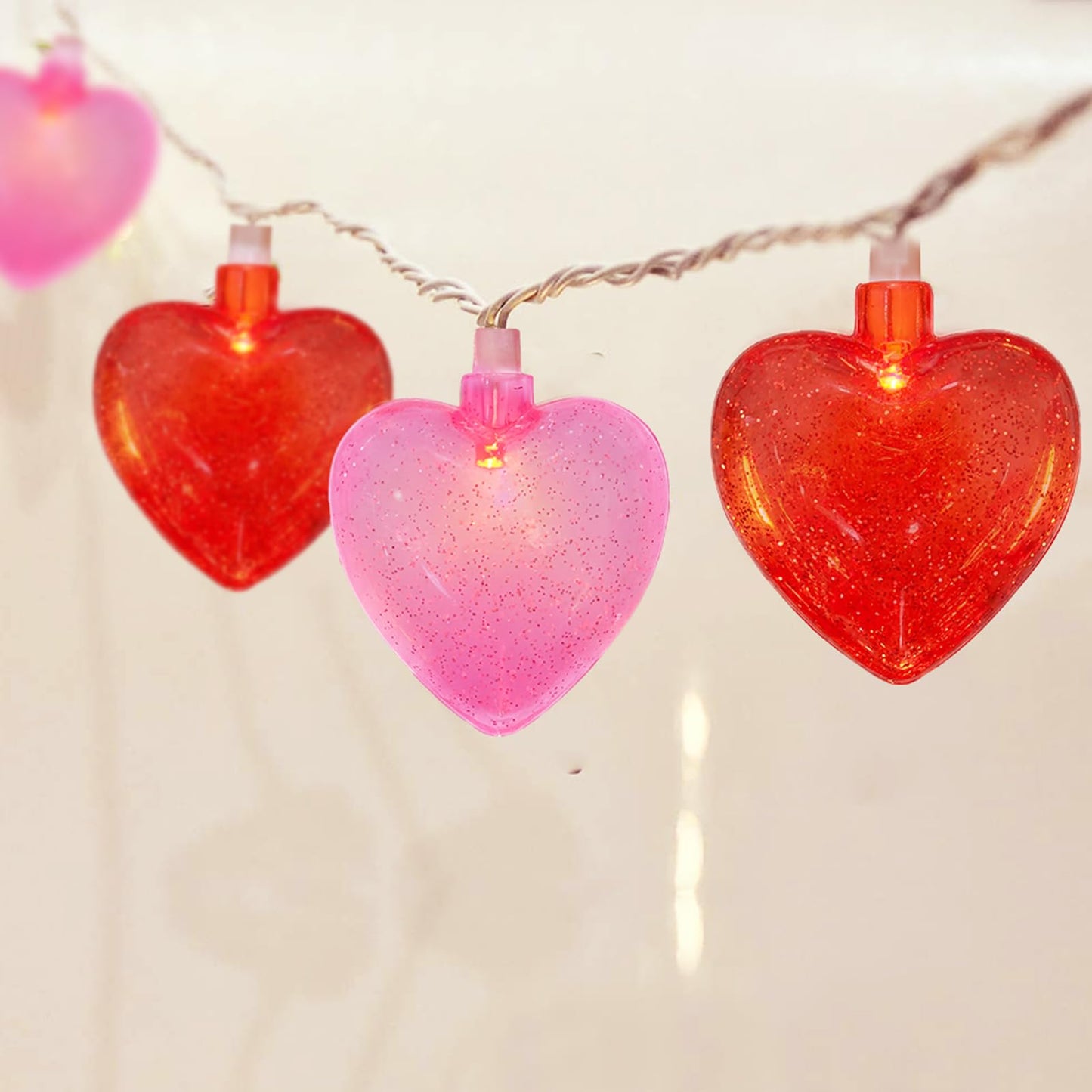 GOOTHY Heart String Lights, 8.5Ft Valentine's Day Decorations String Lights with 10 Pink and Red Heart Lights, Plug in Heart Fairy Lights for Bedroom Home Wedding Indoor Outdoor Valentine's Day Decor