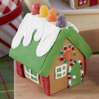 Wilton Build it Yourself Mini Village Gingerbread Decorating Kit