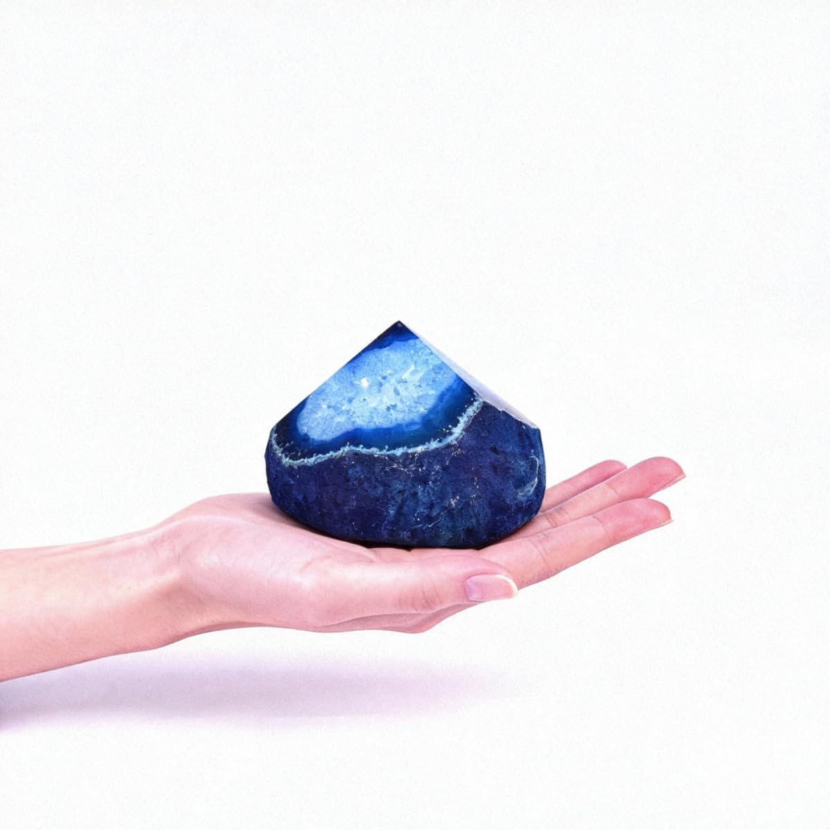 VIZYTOU Agate Wand Geode Irregular Pillar 1.1-1.7 Lbs Dyed Blue for Nautical Theme Patio Garden Relaxation Space Balance Ornament