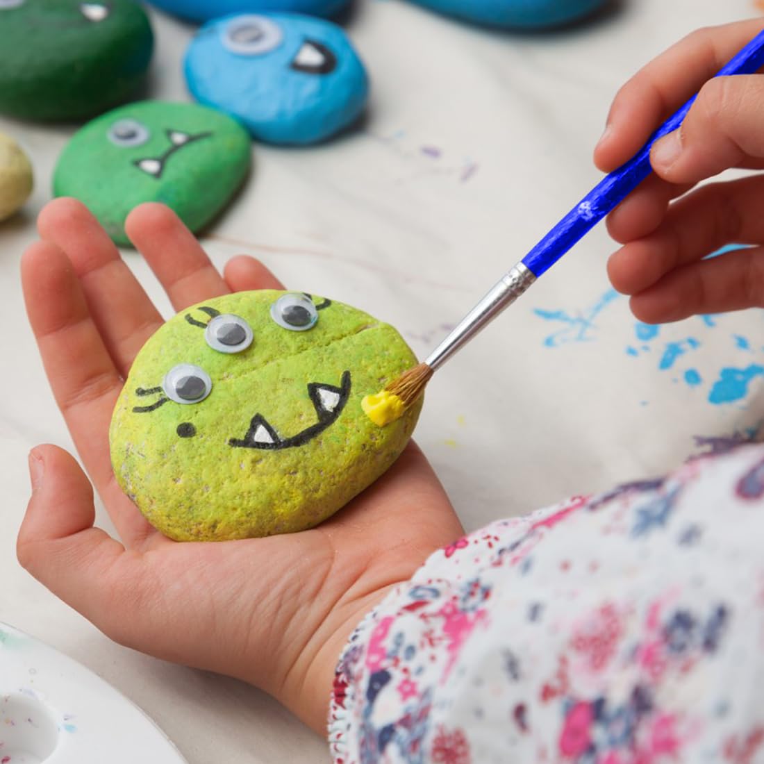 YISZM Large Rocks for Painting, 30PCS River Rocks for Painting, 3-4 Inches Flat Smooth Painting Stones for DIY Arts & Crafting