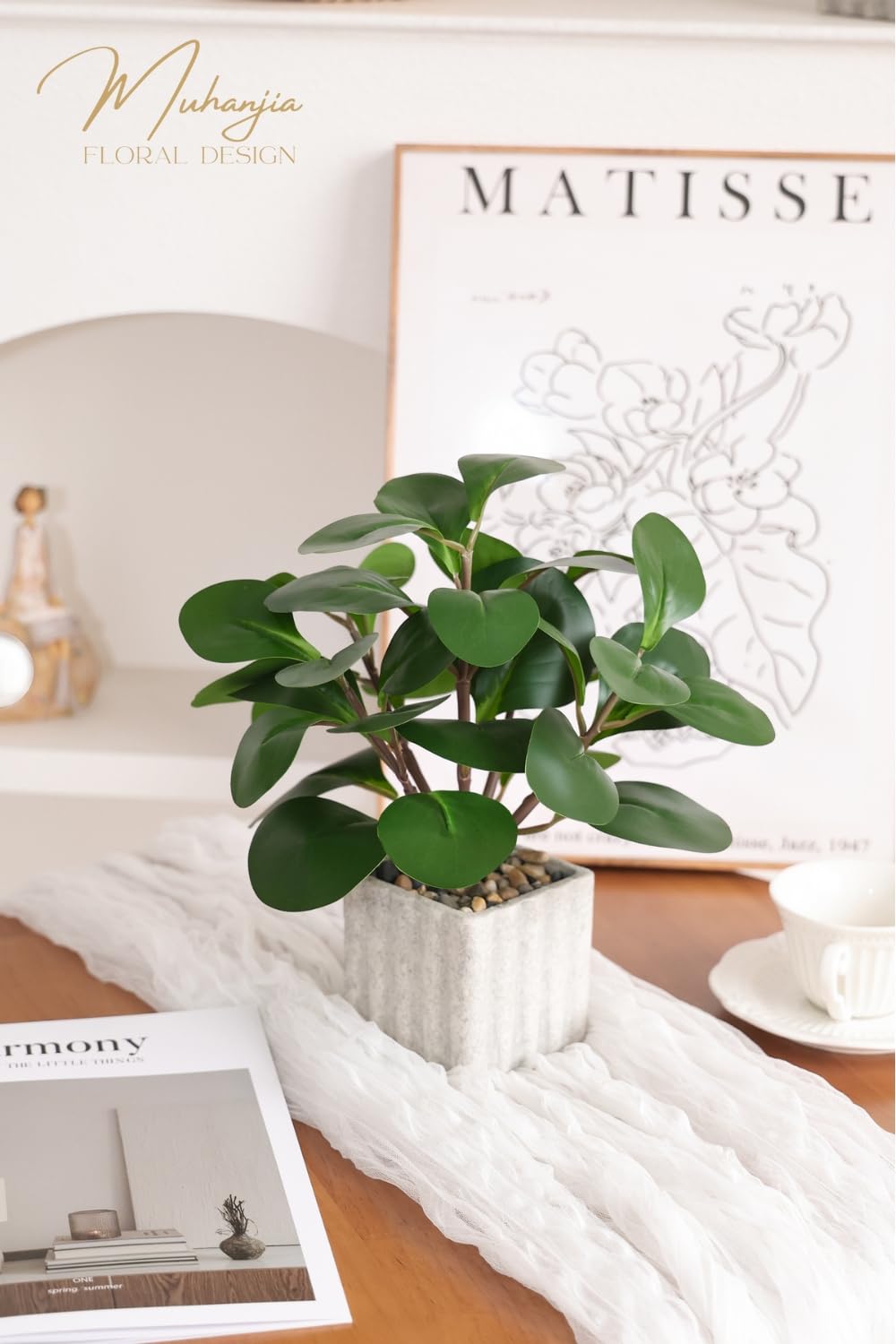 Muhanjia Artificial Potted Plant, Lifelike Faux Greenery in Decorative Cement-Look Square Pot for Indoor Home Decor Centerpieces (Peperomia)