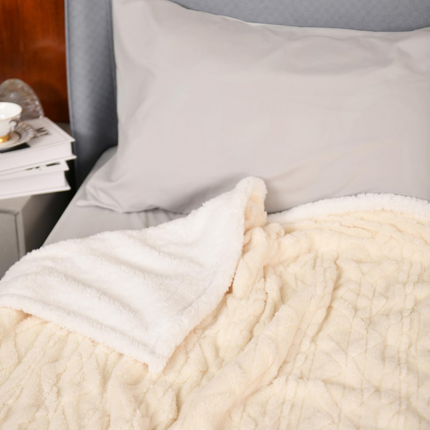 MERRYLIFE Heated Blanket Cozy Soft Electric Blanket with 4 Heating Levels&8 Hours Auto Off Overheat Protection Machine Washable UL&FCC Certification Use for Home Couch (Cheetah,50" 60")