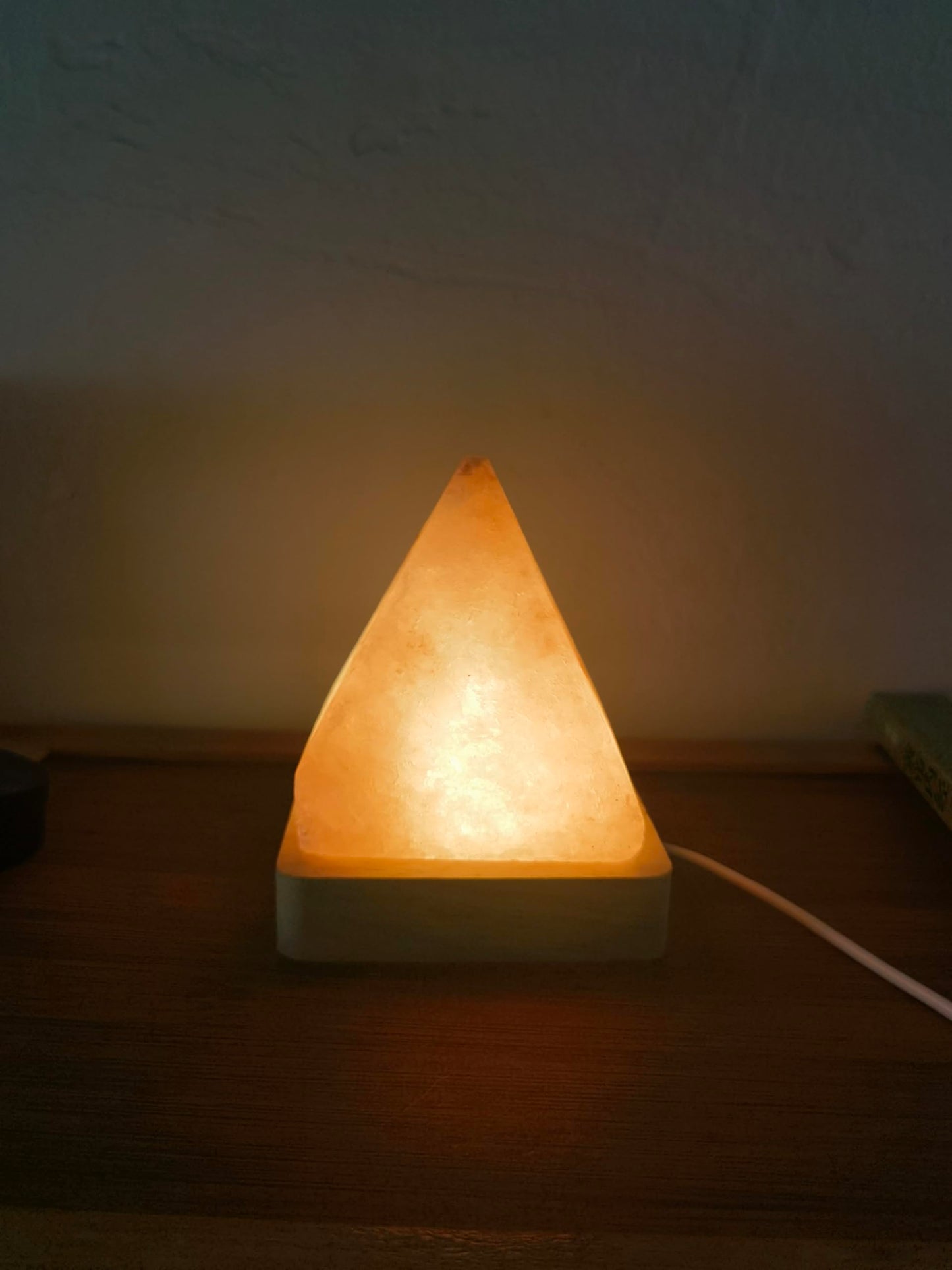 YZYOE USB Rainbow Gradient Himalayan Salt lamp, Solid Wood Base Atmosphere Decoration Pyramids Salt Light with Remote Control, Natural Crystal Stone Bedside Night lamp, Handmade Crafts.