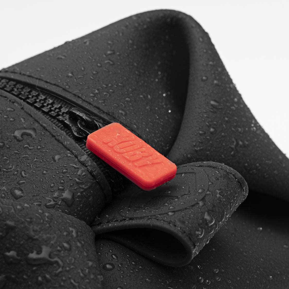 TOOLETRIES The Koby Dopp Kit - Silicone Toiletry Organizer, Bathroom Travel Bag - Heavy-Duty Zipper, Leak Resistance, Easy to Clean - 9" x 4.5" x 4.5" - Charcoal