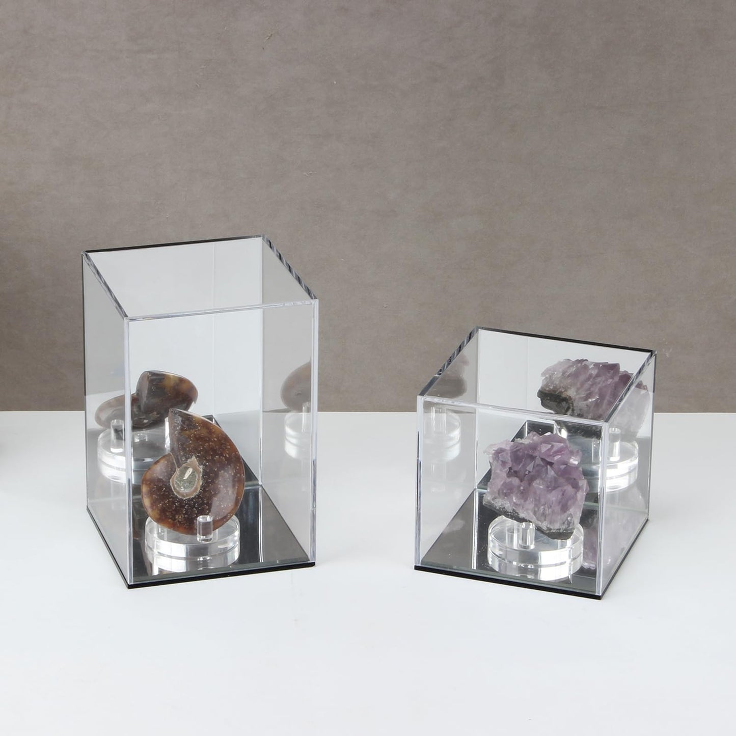 Kcgani Mirrored Clear Acrylic Box for Collectibles Display, Assemble Display Case with Mirror Background, Alternative Storage Showcase for Collectibles Crystals Minerals Slab Fossil Coral, 4x4x4Inch