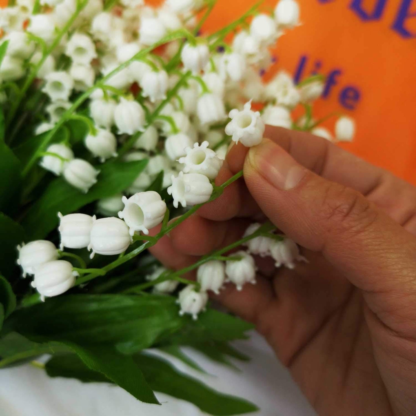 24PCS Artificial Lily of the Valley Flowers Plastic Flower for Outdoor Bridal Wedding Bouquet Home Garden Party Wedding Decoration