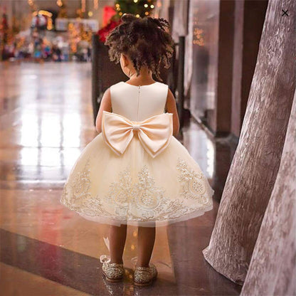 CMMCHAAH Princess Girl Lace Embroidery Bow Toddler Dresses Cute Sleeveless Prom Dresses Baby Frocks (Champagne,110)