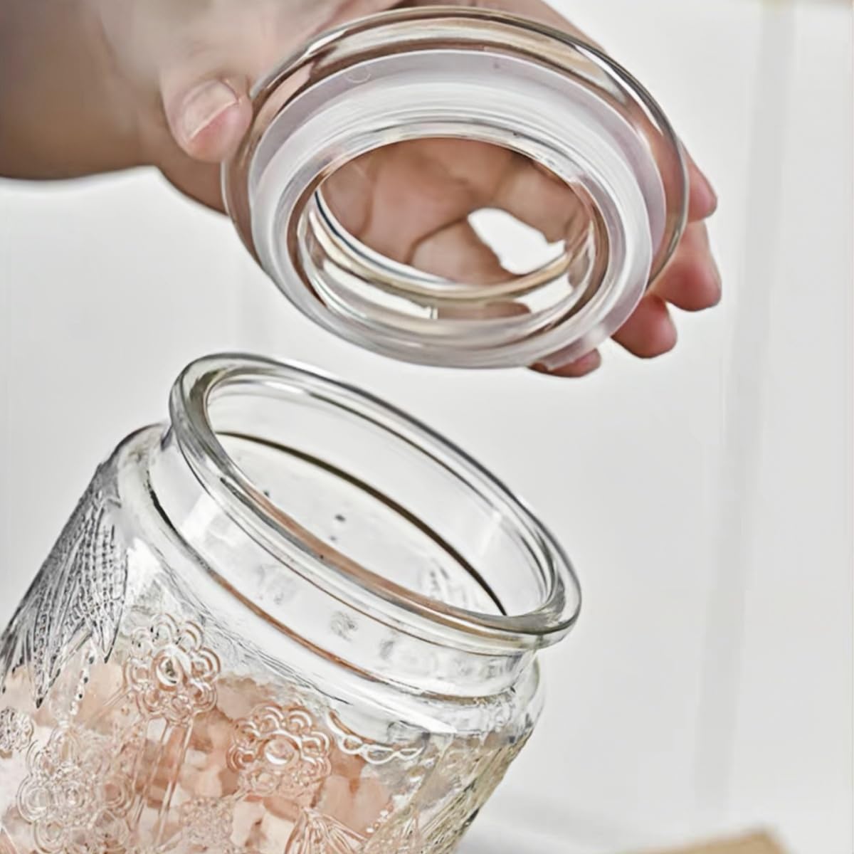 Glass Bath Salt Jar with Wooden Scoop, 23.7oz Bath Salt Container with Lid, Coffee Grounds Container, Coffee Canister
