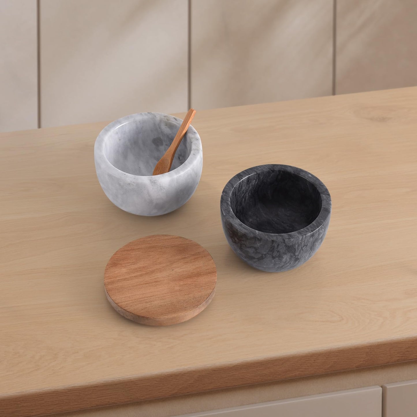 Q.XING Natural Marble Salt Cellar, 10oz Salt Dish with Lid & Spoon, Unique Seasoning Box, Stone Salt Holder, Salt Containers for Countertop, Kitchen Decor