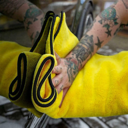 Meguiar's Supreme Microfibre Car Cleaning Drying Towel XL, Yellow - Clear Coat Safe, Super Absorbent - X1905EU