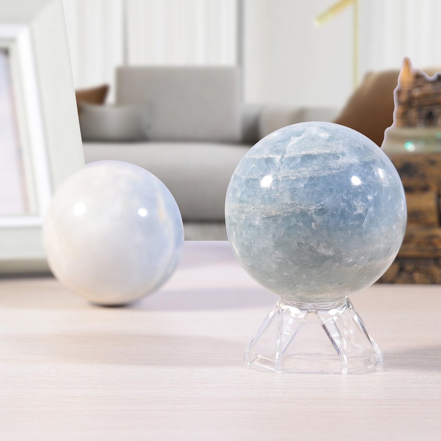 TUMBEELLUWA Blue Celestite Crystal Ball with Acrylic Stand, Decorative Sphere for Witchcraft Fortune Teller Home Decor, 50-60 mm