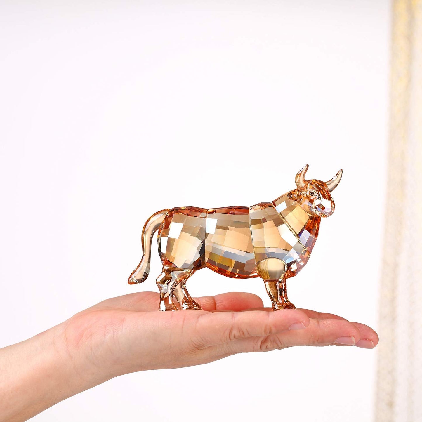 DOJOZ Crystal Bull Cow Ox Cattle New Year Gifts Home Decorations Figurines Collectibles Animal (White)