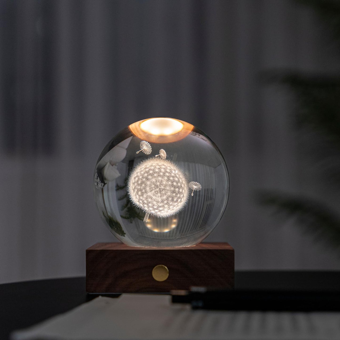 Amber Crystal Light: Dandelion