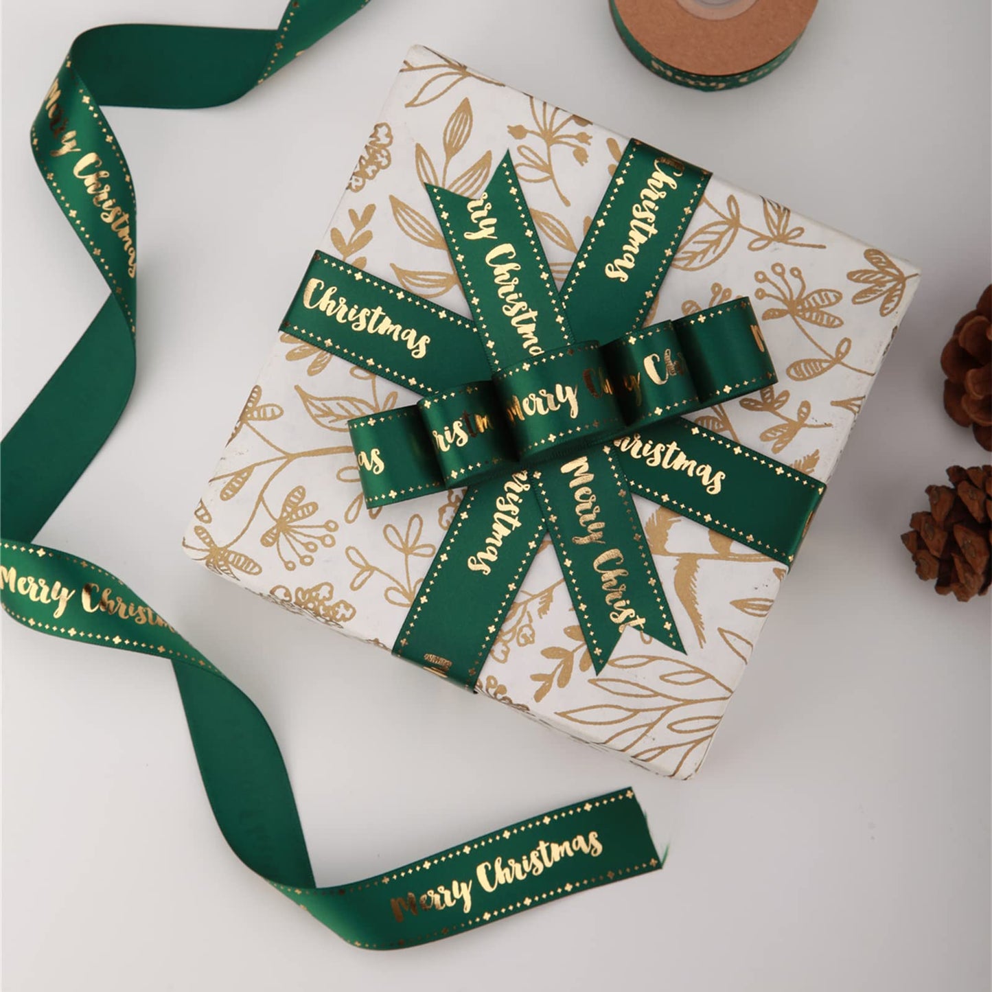 Meseey Merry Christmas Ribbon 10 Yards 1Inch Wide White Satin Ribbons with Gold Printed Gift Ribbon for Craft Packing, Gift Wrapping, DIY Craft, Christmas Party Supplies