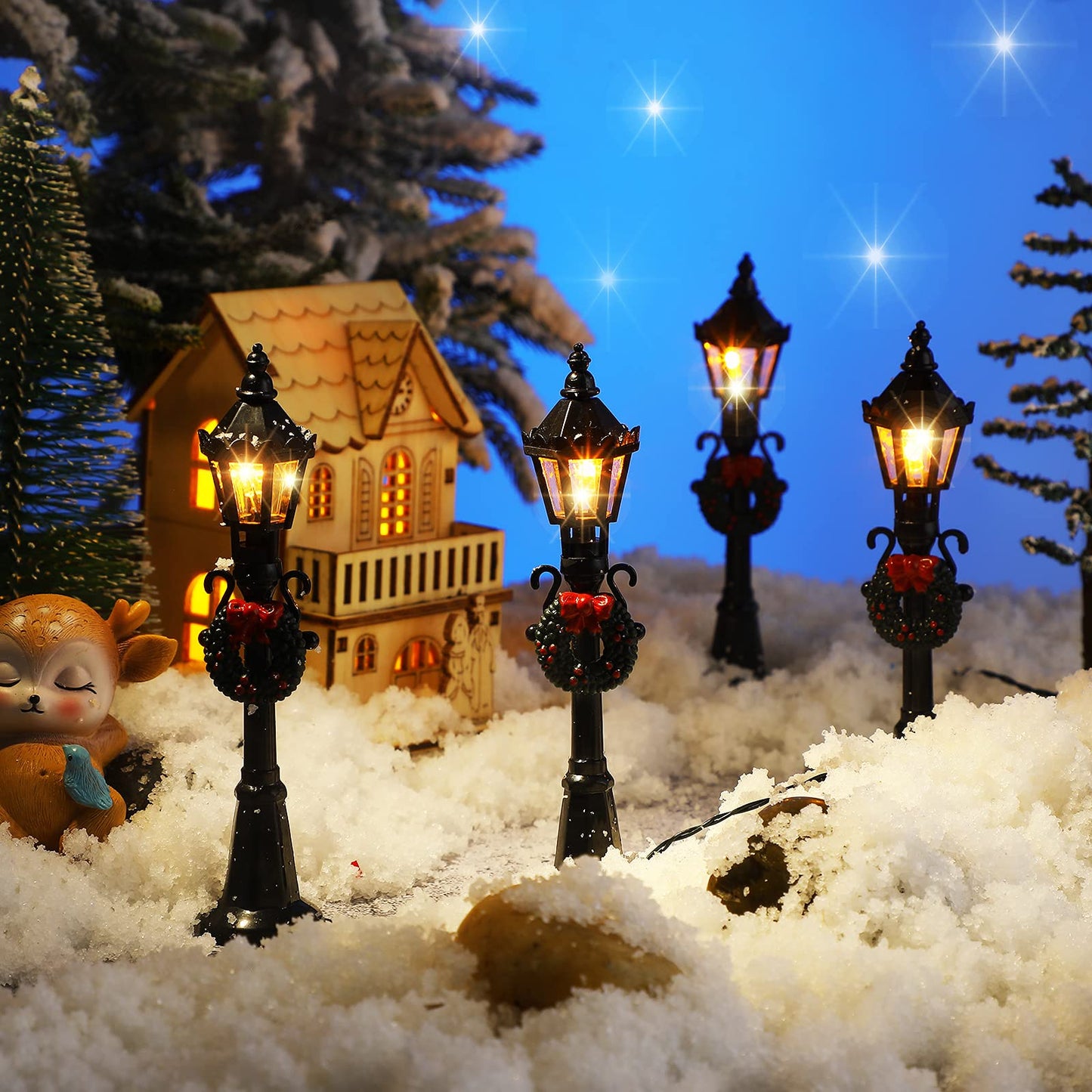 Christmas Lamp Post Village Accessories Village Fairy Lamp Train Lantern Lamp Miniature Street Lamp Decorative Street Lights for DIY Dollhouse Village Pathway (Classic Style, 4 Pieces)