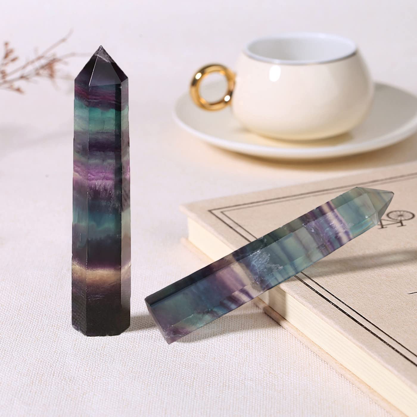 ZHIYUXI 3.7-4" Fluorite Crystal Wand Healing Crystals Tower Gemstones Hexagonal Pointed Crystal Stone Large Crystals Reiki Fluorite Stone Energy Balancing Meditation Therapy Decoration 1 Pc