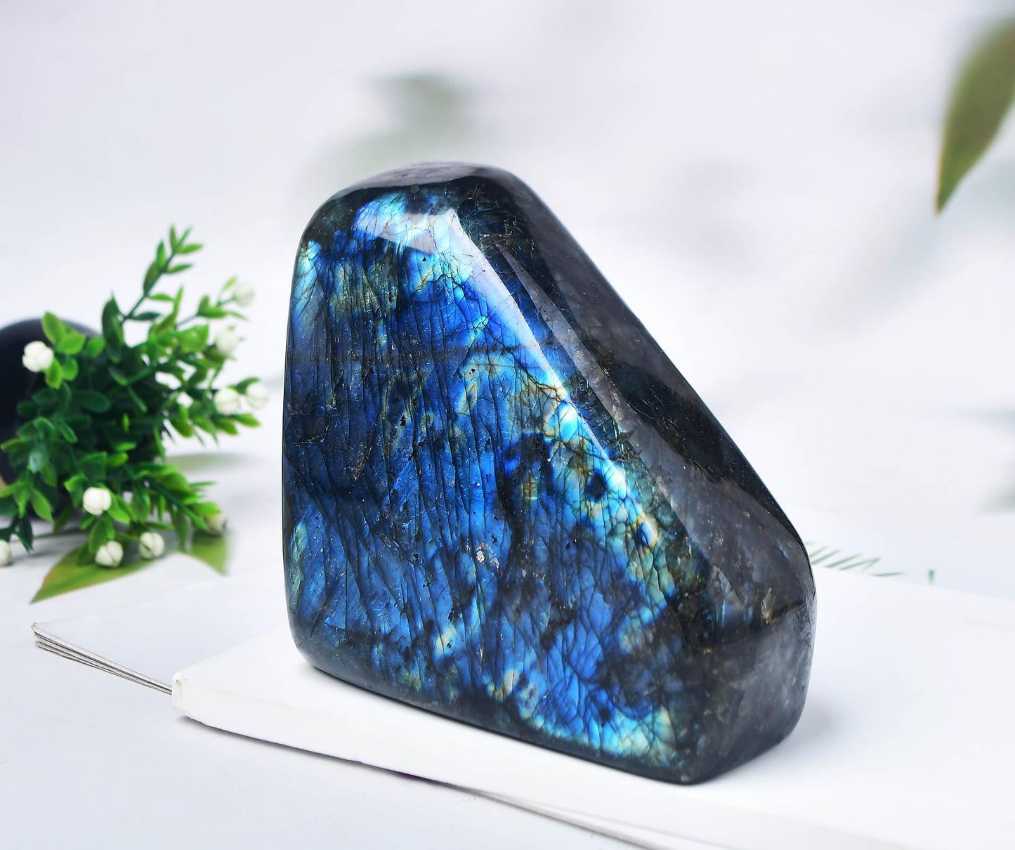 FZBHRO Large Labradorite Rock Polished Slab Block Healing Crystal Stone for Meditation Gift Home Decor 0.8-1.3 Pound