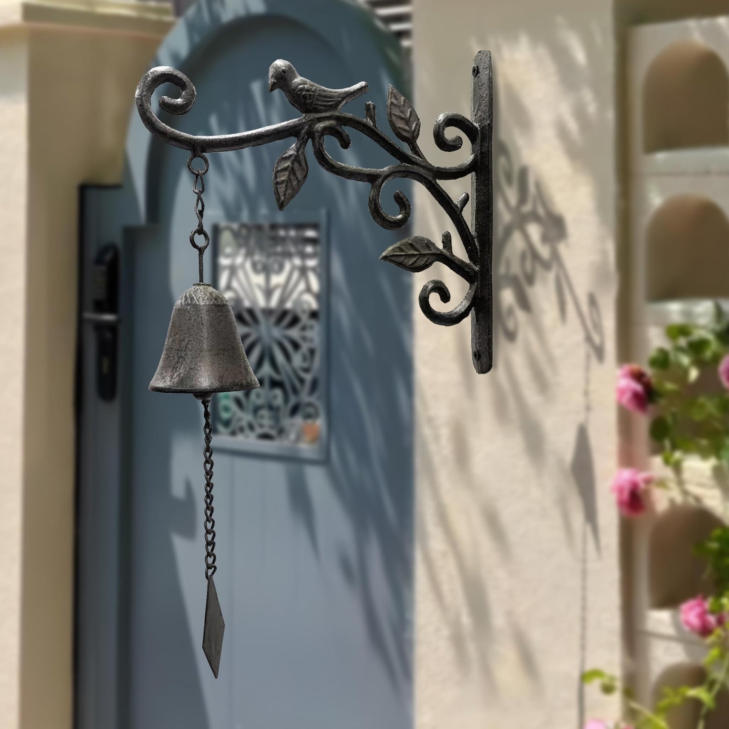 ChengPin Outdoor Iron Dinner Bell, Wall Mounted Hanging Bell, Clear Melodious Sound, Decor for Door Garden Yard Home (Black Bird)