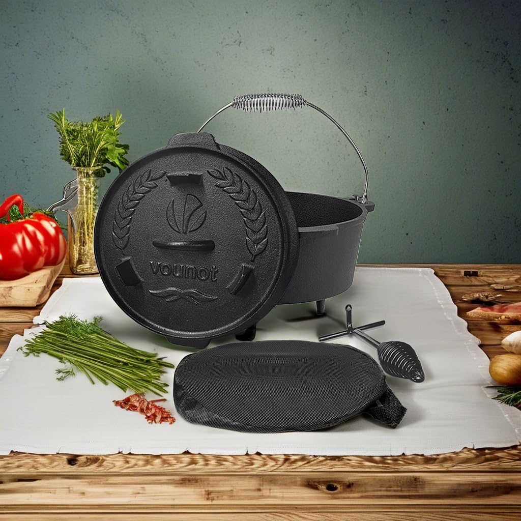 VOUNOT Dutch Oven 9 Liters, Pre-Seasoned Cast Iron Pot with Carry Bag, Feet, Lid Lifter, Spiral Handle and Slot for Thermometer, for Camping, Cooking Baking