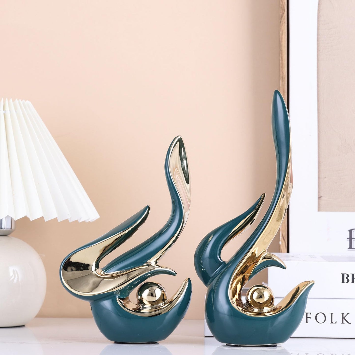 XMGZQ Mid Century Modern Abstract Art Home Decor Accent,Porcelain Statues for Living Room Coffee Table Centerpieces for Dining Room,Ceramic Sculptures and Gold Knick Knacks for TV Stand Decor (Green)