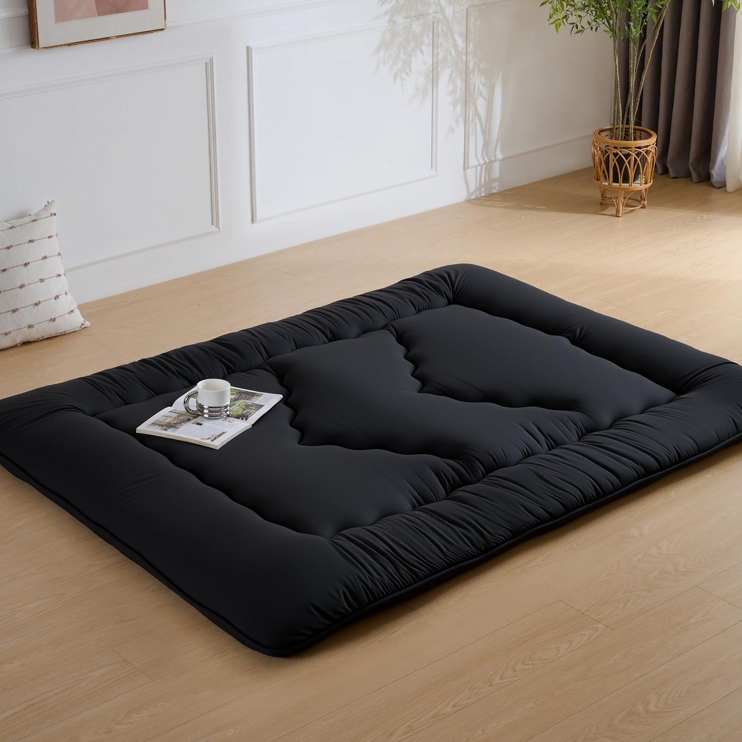 Ingdgnoso Japanese Floor Mattress, 3.5" Thicken Futon Mattress Tatami Mat, High Density Foam Support for Adult Kids Sleep, Portable Futon Sofa Bed for Camping, Pet Mat, Queen 80"x 60"（Black）