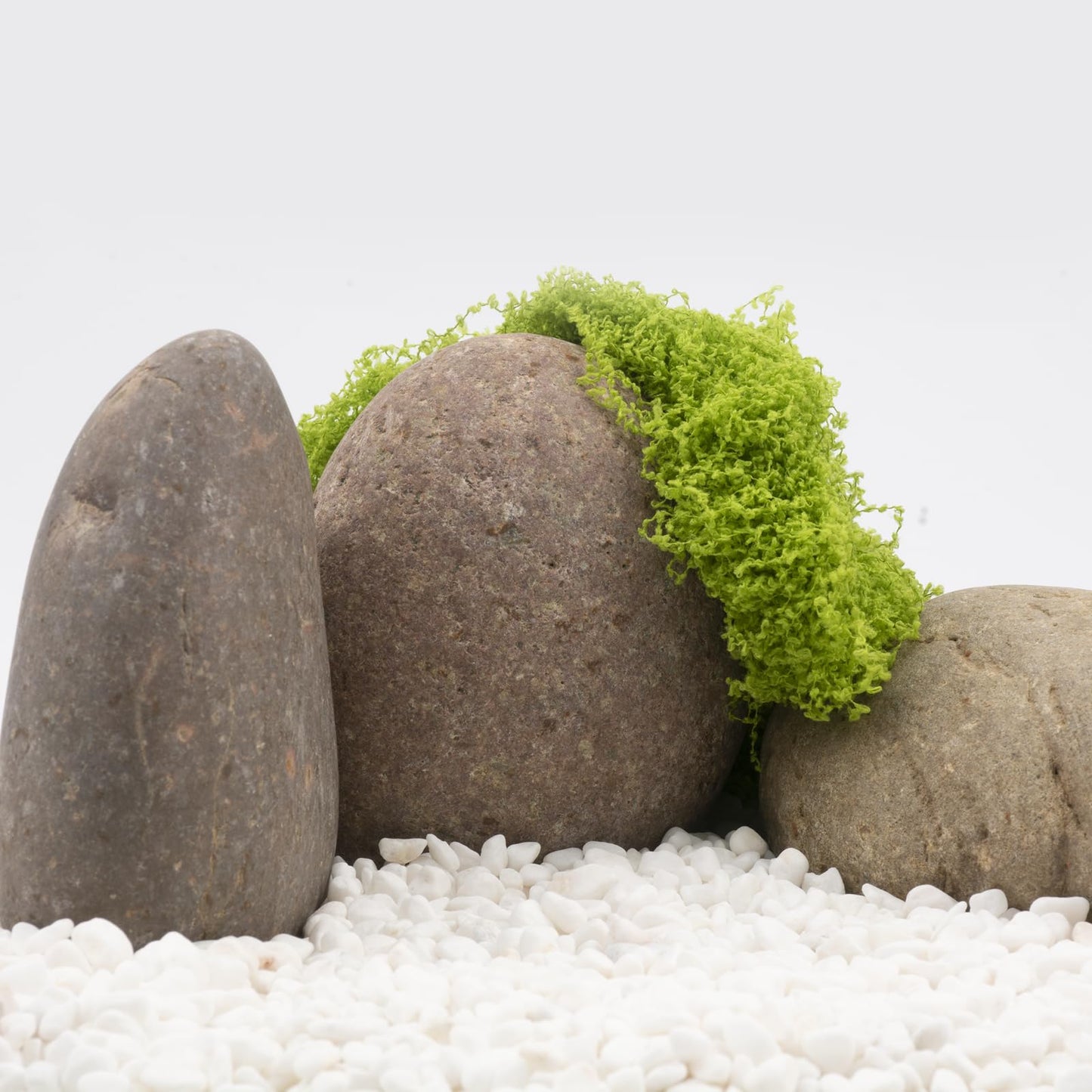 20 LBS Large Natural River Rocks，3-4 Inch Decorative Large River Rocks for Landscaping Aquarium Yard Garden Paving Plant Crafting and Walkways