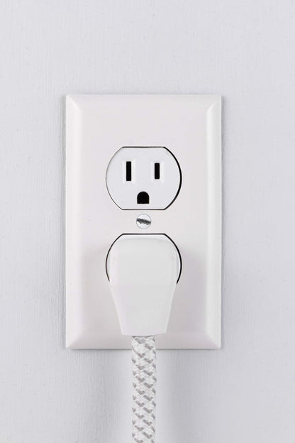 Philips 6 Outlet Power Strip Surge Protector, 6 Ft Power Cord, Designer Braided Extension Cord, Flat Plug, Perfect for Office or Home Décor, 1080 Joules, White, SPC3054WA/37