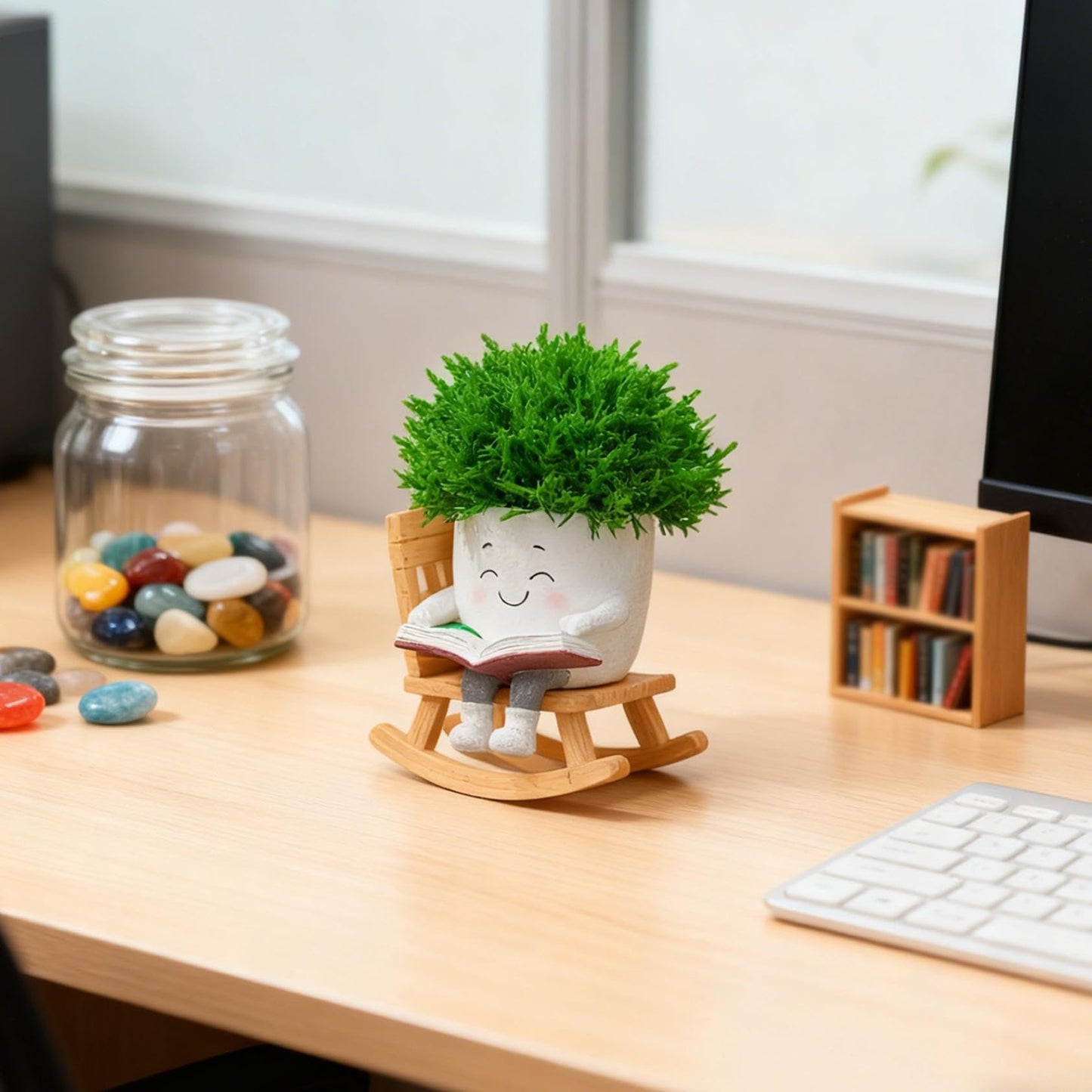Rocking Chair Smily Face Planter with Drainage Hole, Small Plants Resin Succulent Planter Indoor Outdoor Decor for Desk Balcony Garden (White B)