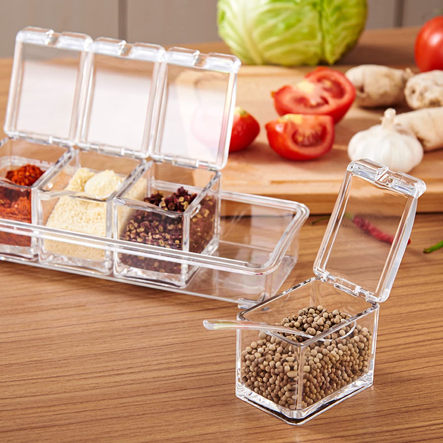 JLNGTHONG Clear Spice Containers, 4 Pieces Condiment Container with Lids for Salt Sugar, Acrylic Spice Rack Spice Container with Spoon