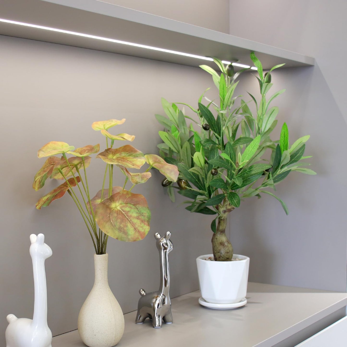 Abyjifar 20" Artificial Olive Tree with Pot, Faux Green Potted Plants Indoor Fake Greenery Olive Branches Stems in Pot for Tabletop Desk Office Kitchen Living Room Bedroom Bathroom Home Decor