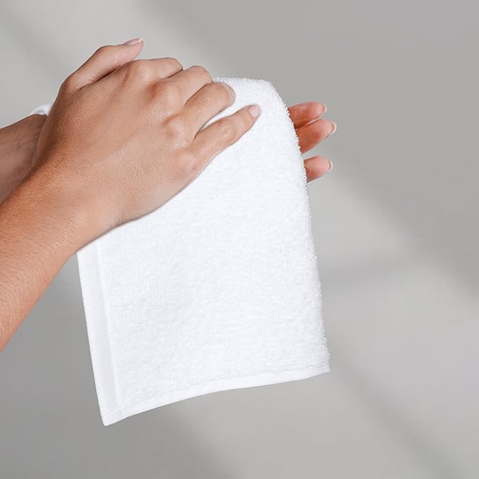 Amazon Basics washcloth for Bathroom, 100% Cotton Extra Absorbent, Fast Drying