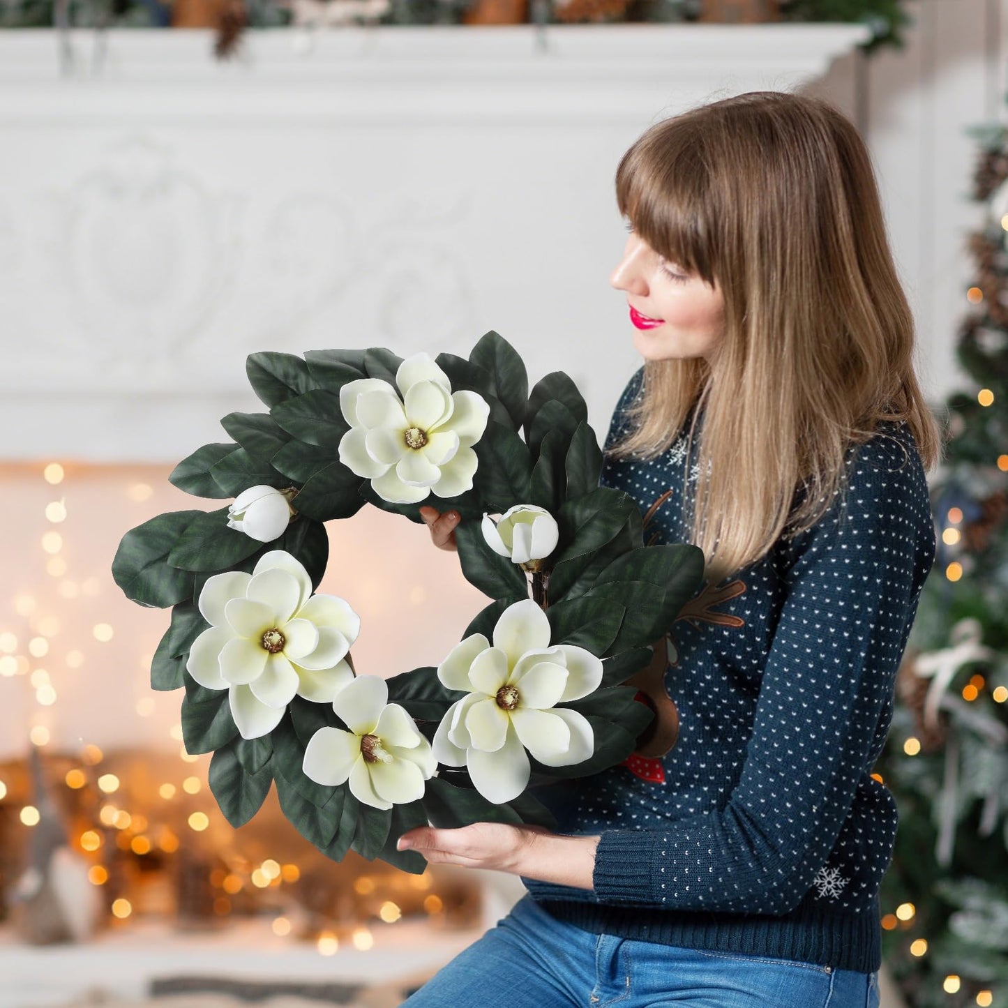 24 Inches Christmas Magnolia Wreath Artificial White Magnolia Christmas Decoration Farmhouse Greenery Wreath for Front Door Wall Home Window Holiday Outdoor Xmas Decor Entryway Patio Porch Garden