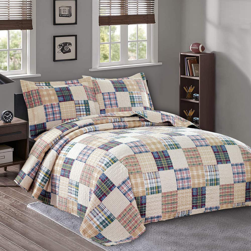Plaid Collection King Size Quilt Set - Lightweight Reversible Bedspread with Pillow Shams, Beige