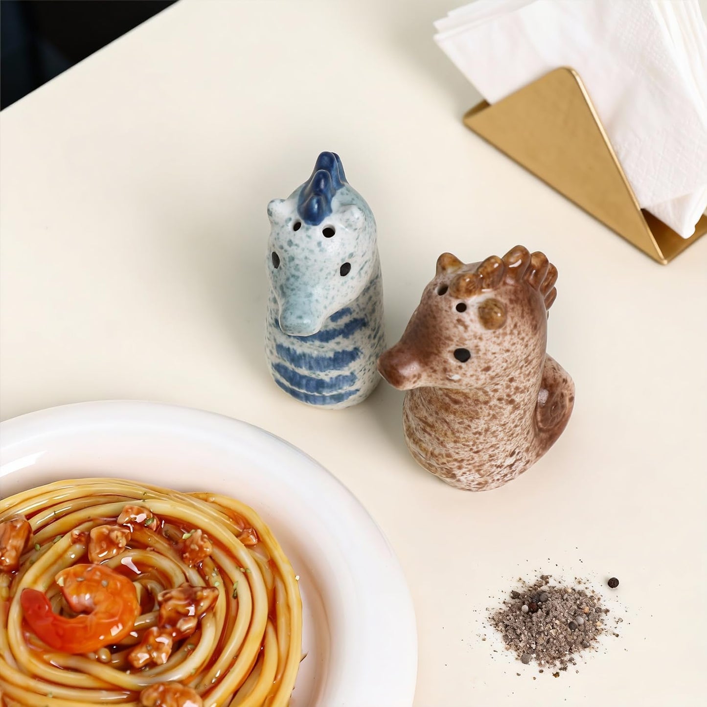 Bicuzat Ceramic Cute Sea Horse Salt & Pepper Shakers Set, Hand-Painted Sea Animals Salt and Pepper Shakers, 2 PCS Set