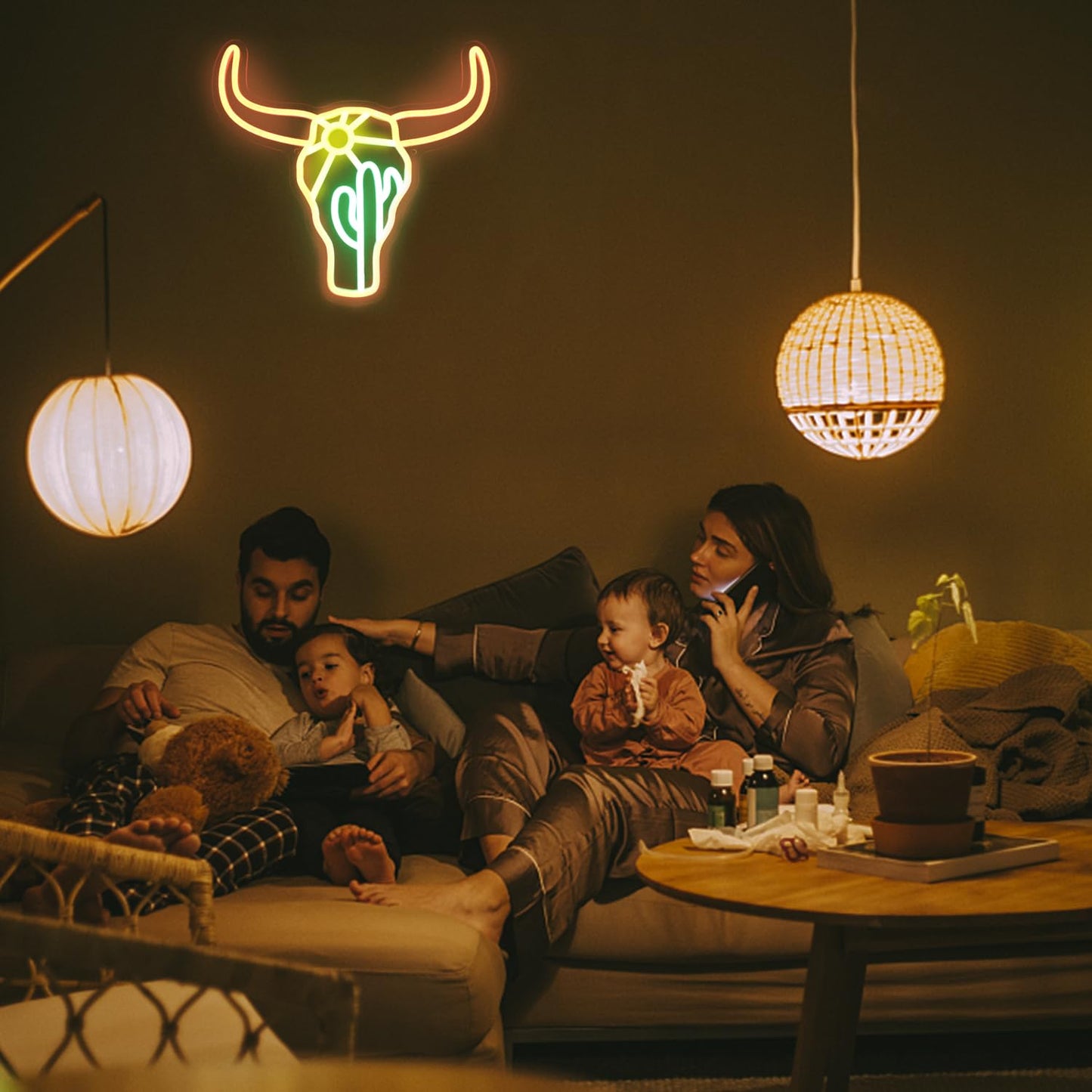 Crs Light Neon Sign Beer LED Signs for Man Cave Bar Decor Green Lady LED Neon Lights Signs Bar Neon Sign Wall Art Neon Light for Bedroom Beer Pub Man Cave Restaurant Party Decor
