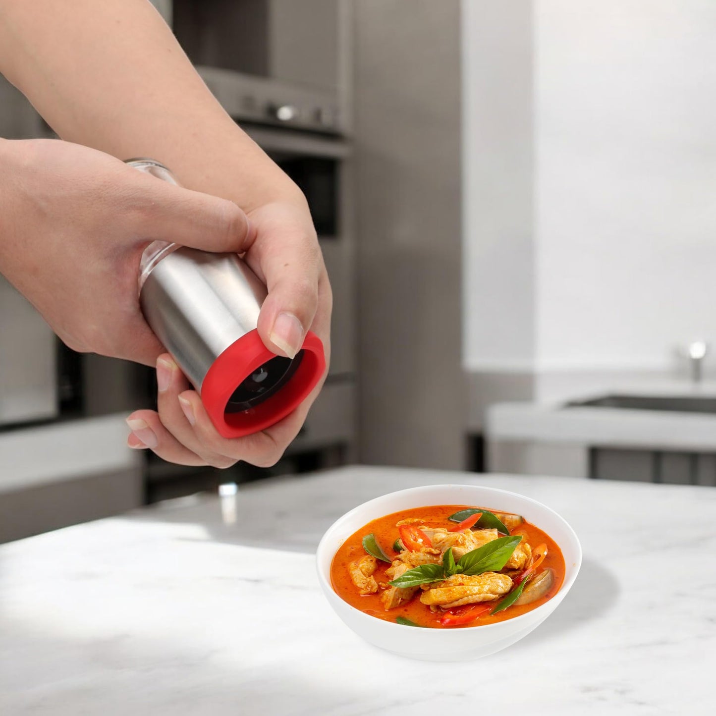 Chili Pepper Mill Grinder, Manual Spice Grinding Mills with Handle for Hot Cumin, Sea Salt or Pepper, Professional Chef Refillable Glass Body, Small 3Oz Capacity, Stainless Steel Blades