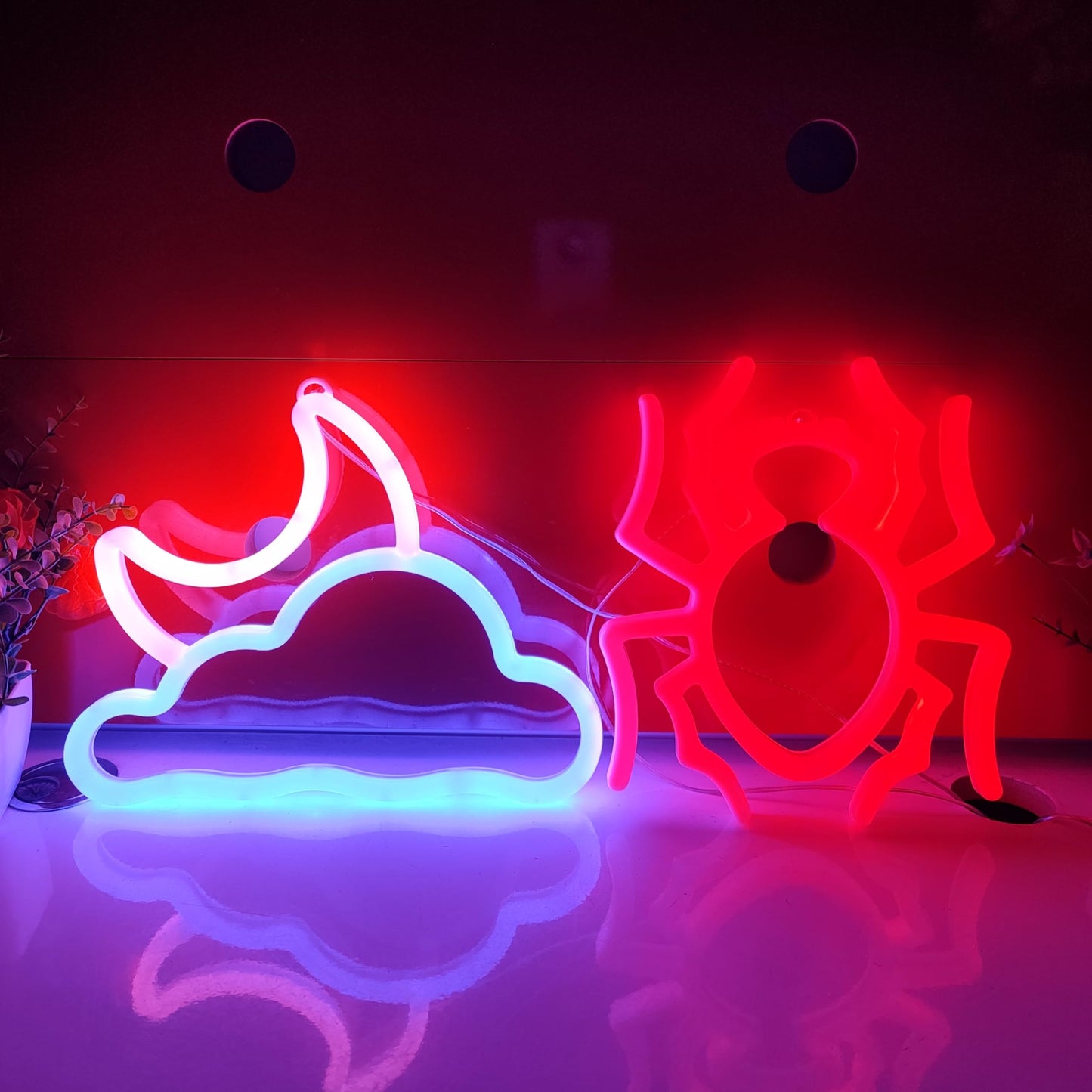 JYWJ Spider Double Sided Neon Signs,USB or 3-AA Battery Powered Neon Light,LED Desktop Wall Decoration,Various Parties,Decoration Of Business Premises(Red)