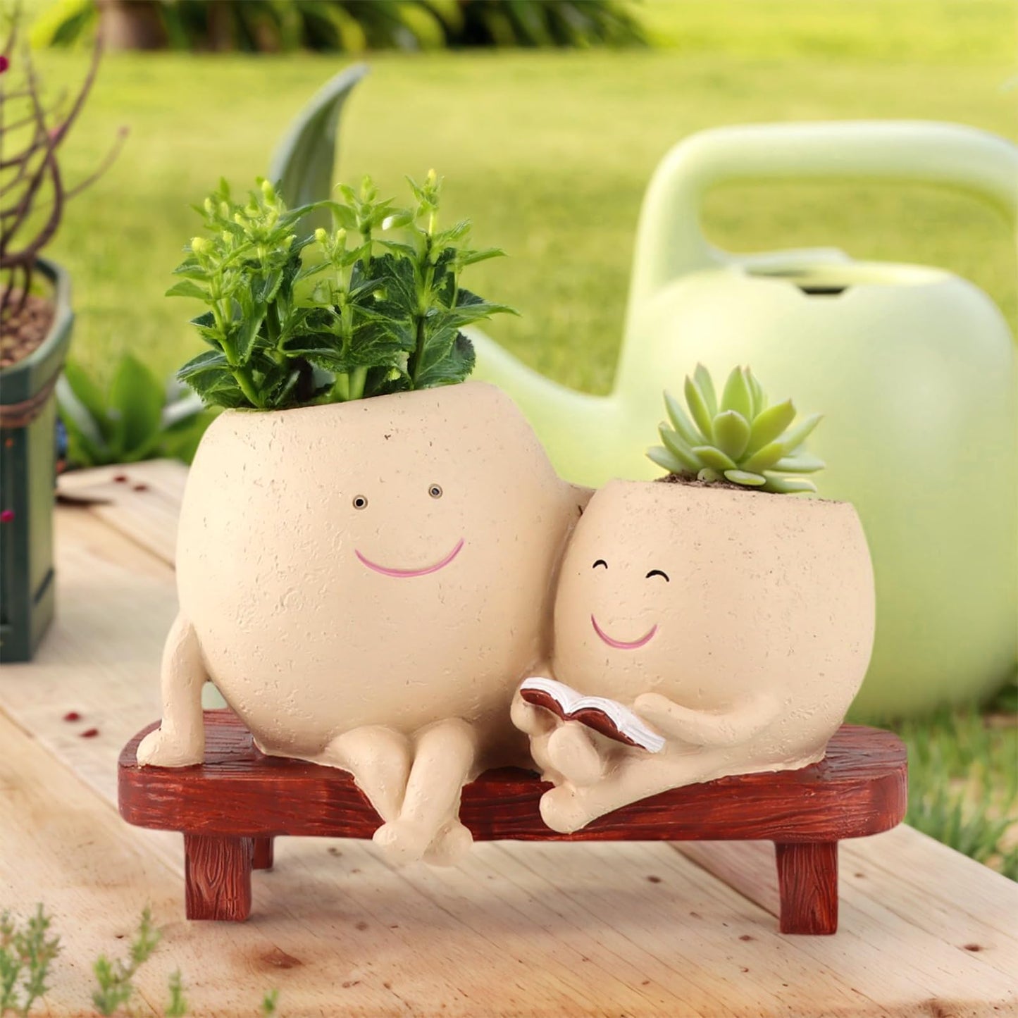 Meltset Cute Face Planter Pot - Funny Double Head Planter Sitting on Bench, Smiley Succulent Pot with Drainage Indoor and Outdoor, Unique Gift for Plant Lovers(Light Brown)