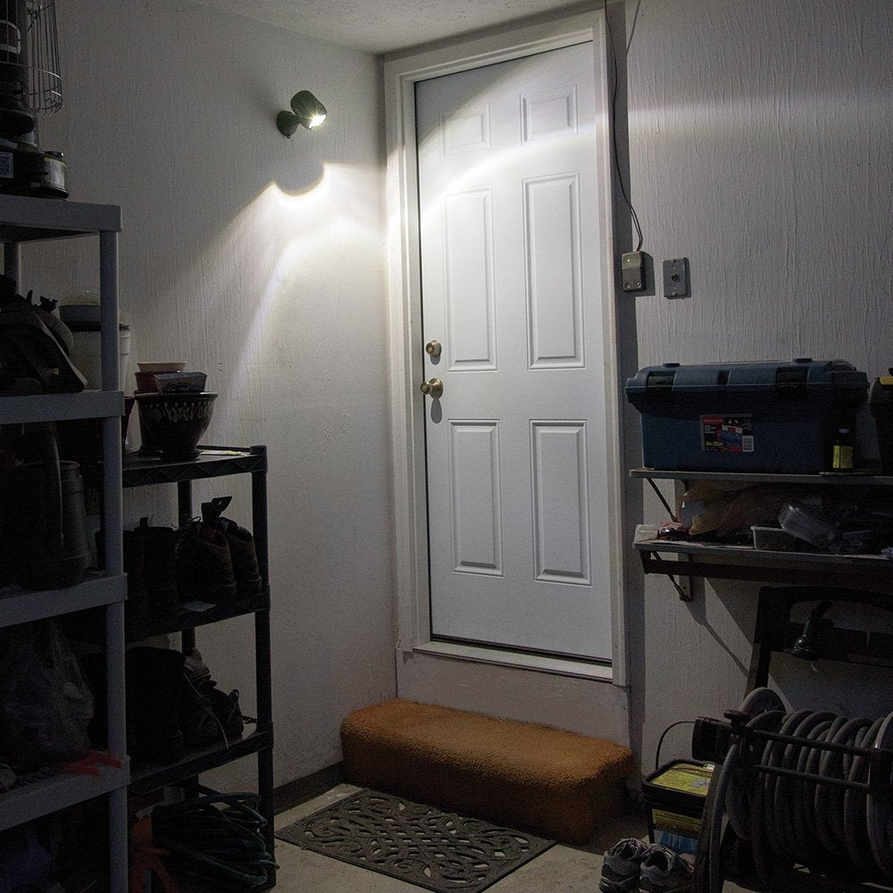 Mr. Beams Wireless 200 lm Battery-Operated Outdoor Motion-Sensor-Activated LED Spotlight, Brown