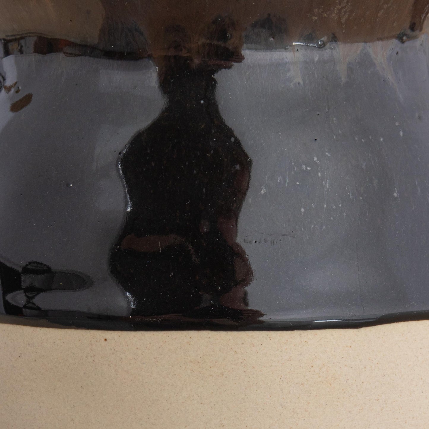 Creative Co-Op Stoneware Sugar Pot with Lid and Wood Spoon, Espresso Glaze