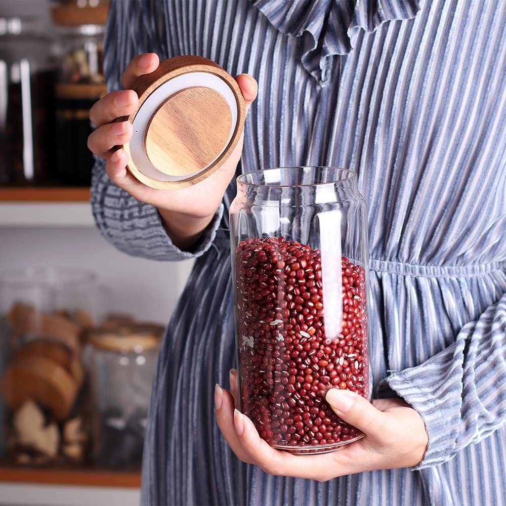 SAIOOL Kitchen Canisters Set of 6-8.5oz Glass Spice Jars With Acacia Airtight Lid and Labels Round Spice Bottles for kitchen Seasoning Baby Food Kids Snacks Meal Prep Containers Candle