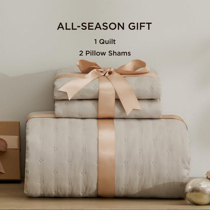 Bedsure King Quilt - Linen Bedspread King Size & Lightweight Comforter, Modern Farmhouse Coverlet with Clover Pattern, Ultra Soft All-Season Bedding, 106 x 96 Inches
