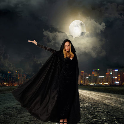 YIHELU Unisex Black Velvet Cape - Long Cloak for Adults & Kids, Halloween Witch Vampire Cosplay Masquerade Party (L, Black)