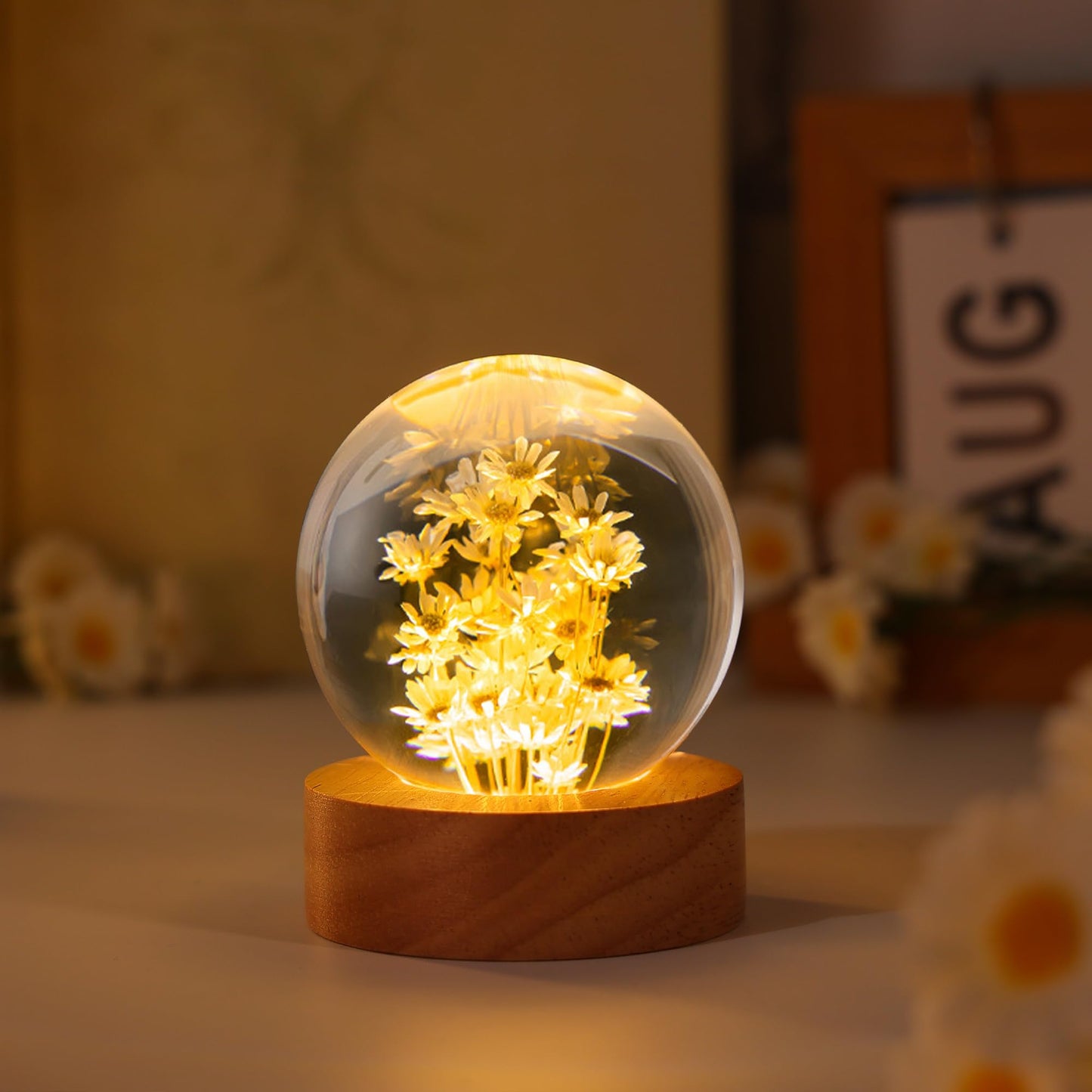 Daisy Decor Gifts,Daisy Flower Lamp Crystal Ball Night Light,2.4 Inch Glass Ball Lamp with LED Wooden Base,Soft Warm White Lighting for Women Best Friends Sister Birthday Xmas Aesthetic Gift(Yellow)